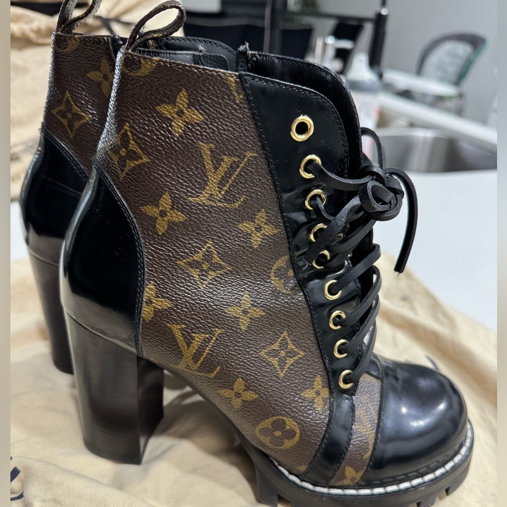 Louis Vuitton Star Trail Ankle Boots